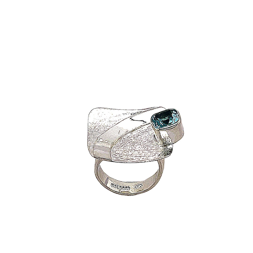 STERLING SILVER CONCAVE SQUARE WITH BLUE TOPAZ ADJUSTABLE RING