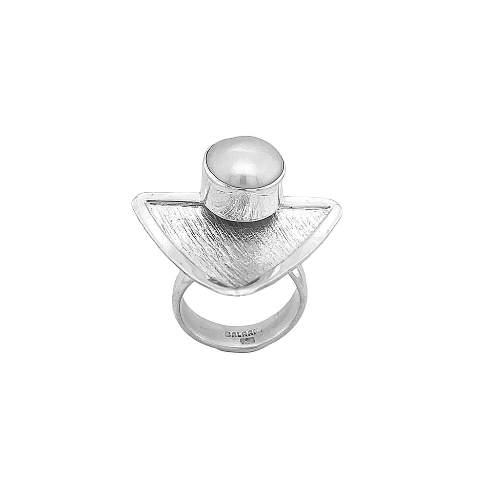 STERLING SILVER TRIANGLE ADJUSTABLE RING WITH FRESHWATER PEARL