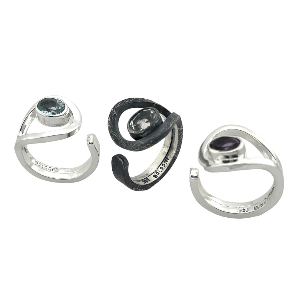 STERLING SILVER FREE FORM RING WITH GEM STONE