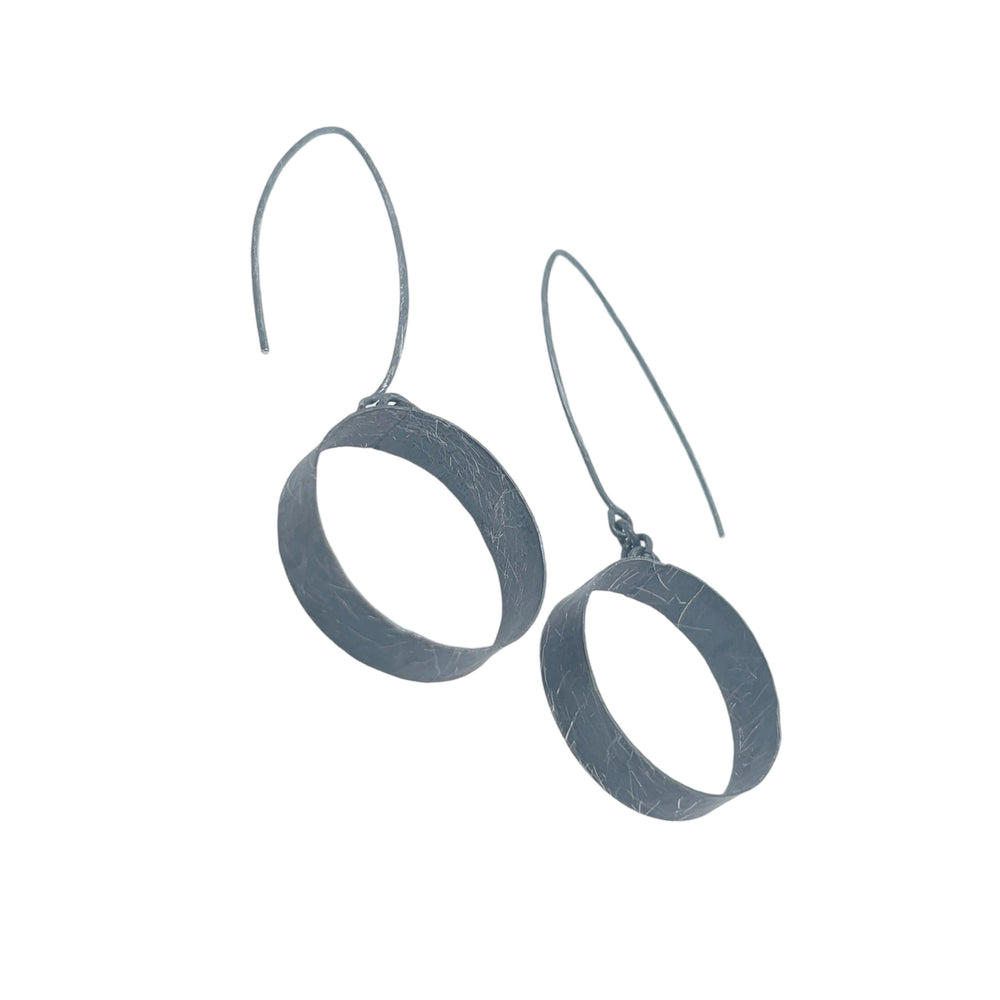 STERLING SILVER CIRCLE LONG WIRE EARRINGS