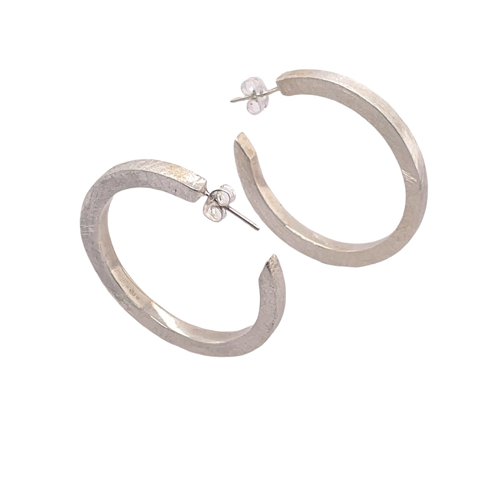 STERLING SILVER ROUND HOLLOW HOOP